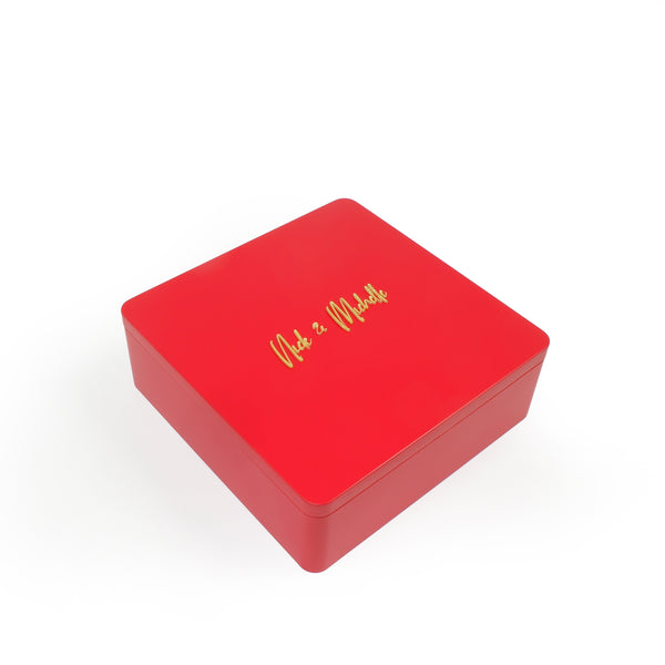 Signature 6 Piece Gift Box with a Personal Touch